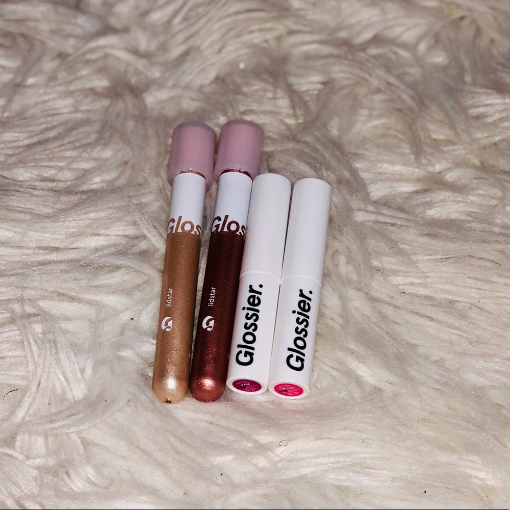 🍁Brand new Glossier bundle🍁